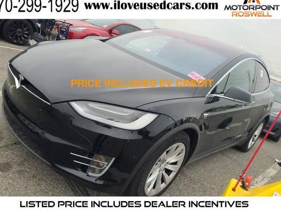 TESLA MODEL X 2018 5YJXCAE22JF142729 image